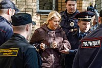 Защита генерала Попова заявила об утечке секретных данных из России на Украину. Как это может повлиять на его дело?